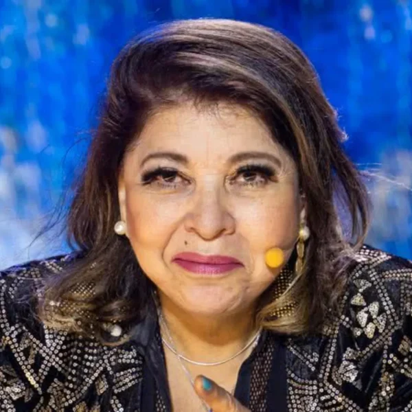 Roberta-Miranda-rasga-o-verbo-sobre-mae-de-Marilia-Mendonca.webp.webp